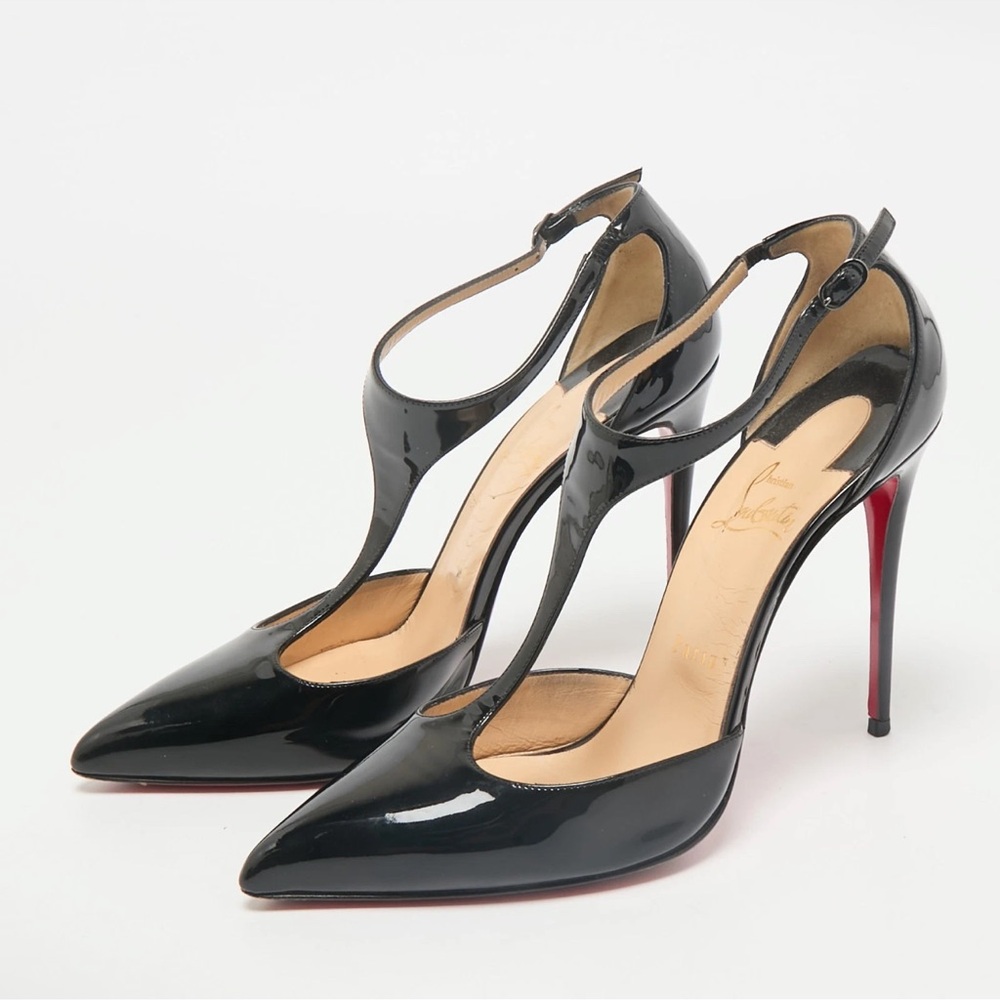 Christian Louboutin Black Patent Leather Heels 37.5